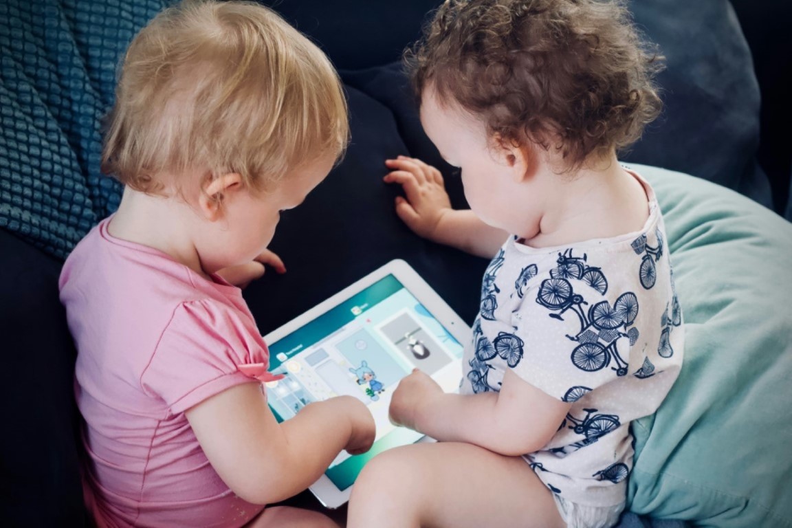 Babies using a tablet